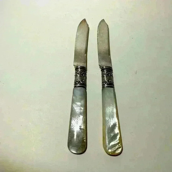 American Cutlery Co. Mother Of Pearl Handle Fruit Knives - Set of 2 - 6” - Picture 1 of 5